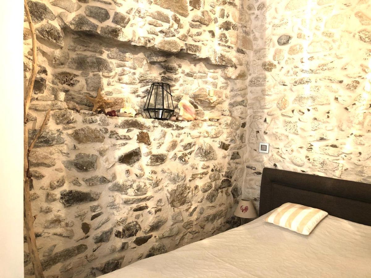Appartement De Charme Au Coeur De Saint-Tropez Dış mekan fotoğraf