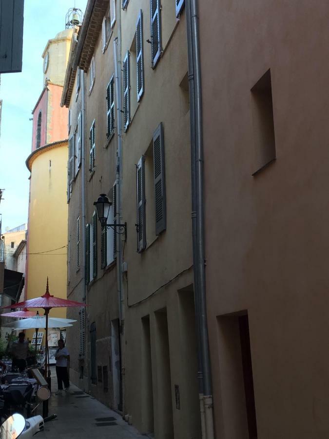 Appartement De Charme Au Coeur De Saint-Tropez Dış mekan fotoğraf